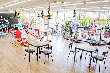 身体をほぐしたり、結構をよくするマッサージを致します